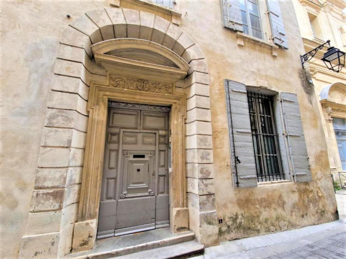 L'Appart De La Rue Balze Арль Экстерьер фото